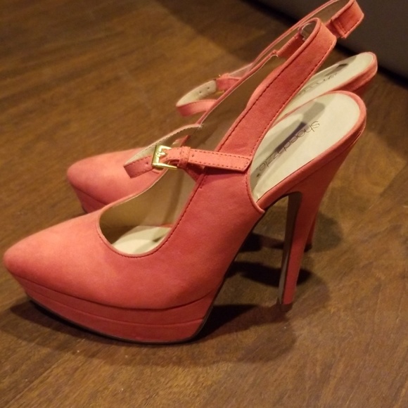 CLOSING FEB 10! Orange Shoedazzle heels NEVER WORN - Picture 4 of 7